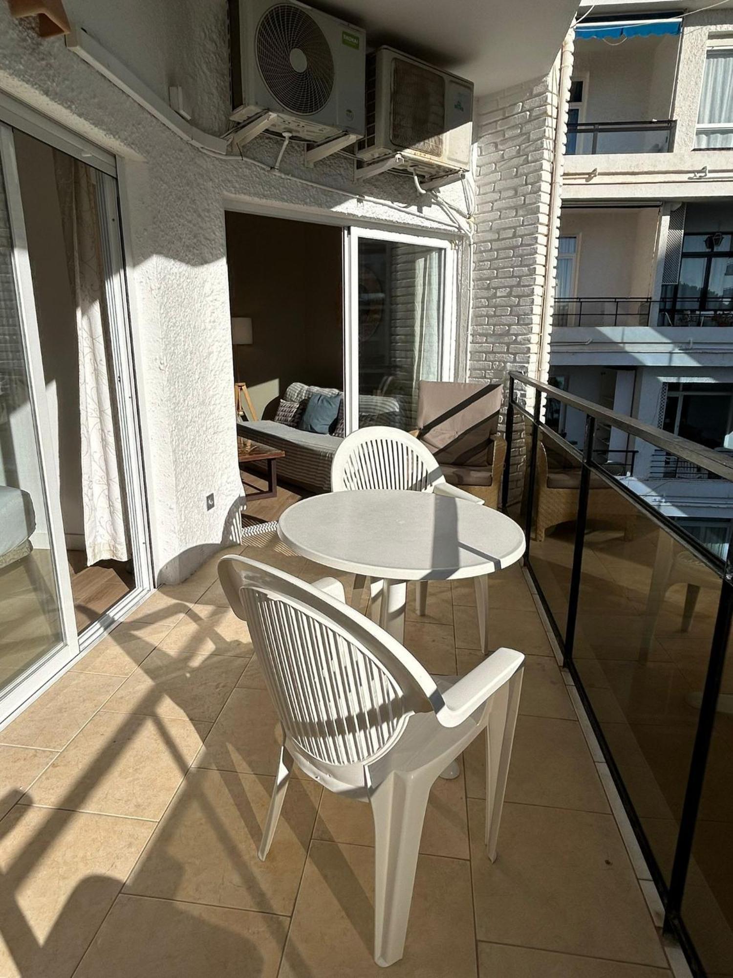 Skol 420C Fantastico 1 Dormitorio Primera Linea De Playa Marbella Dış mekan fotoğraf
